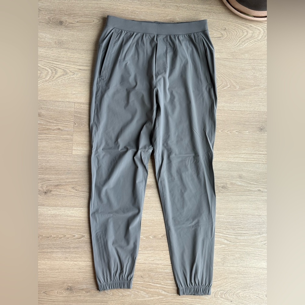 Lululemon Men’s Surge Jogger